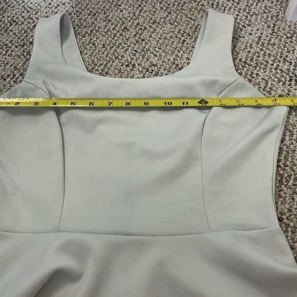 Needle & Thread Flared Light Gray Peplum Top. Medium - Picture 6 of 9